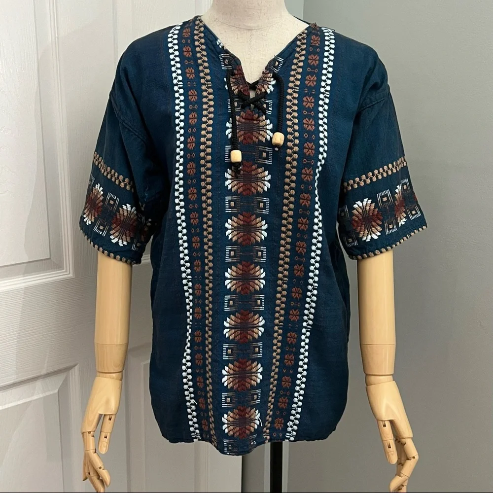 Vintage Embroidered Made in Mexico  Dark Blue Heavy Linen Top - Picture 3 of 16